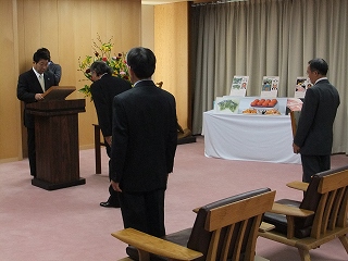 県庁で、飛騨美濃特産名人認定証授与式に出席の画像