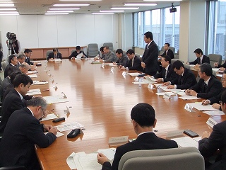 県庁で、岐阜県鳥獣被害対策本部第1回本部員会議に出席の画像