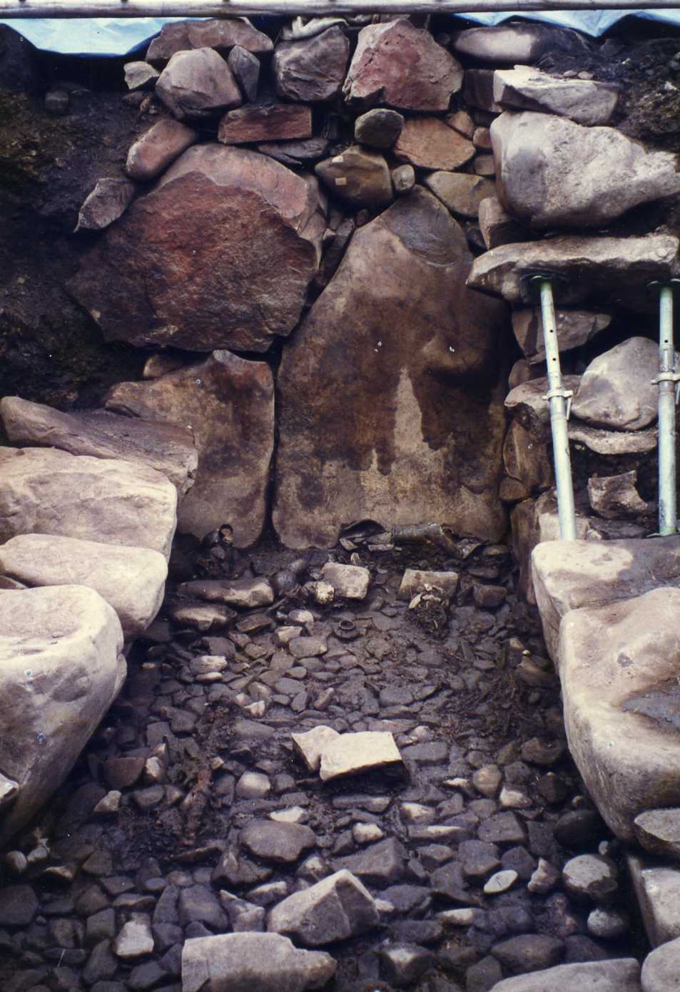 南高野古墳の石室