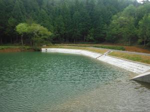 山本ため池(八幡町)