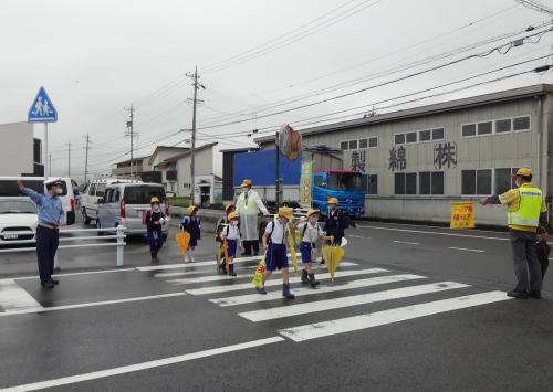 下校時の見守り活動の状況