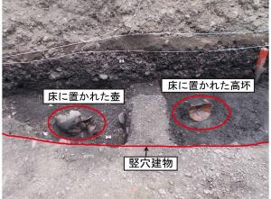 D区で確認した竪穴建物の写真です