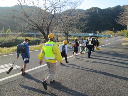 令和4年11月小学校下校指導