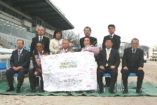 笠松競馬の人気者「ラブミーチャン」の引退の画像2