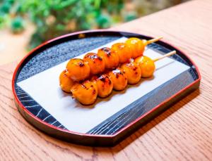 緑水庵　ハツシモだんご