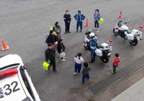 白バイやパトカーの説明