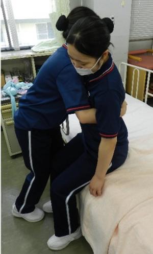 車いす移乗1
