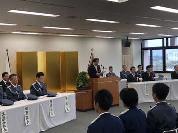 平成30年永年勤続・優秀警察職員表彰式の様子 平成30年永年勤続・優秀警察職員表彰式の様子