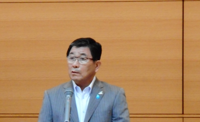 知事