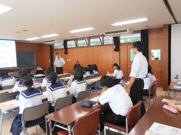 R元県立斐太高等学校の画像2