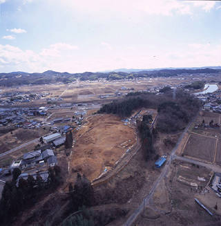 遺跡遠景１