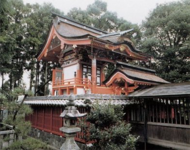 春日神社本殿