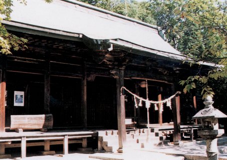 八王子神社社殿