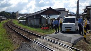 現場点検をする参加者