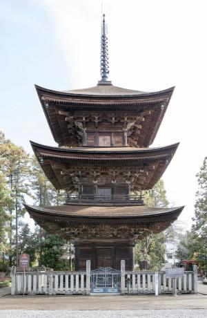 日吉神社三重塔