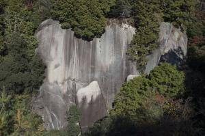 鬼岩