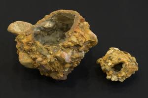 美濃の壺石 - Wikipedia
