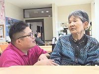 福祉人材総合支援センターの紹介で働き始めた介護職員を取材 福祉人材総合支援センターの紹介で働き始めた介護職員を取材