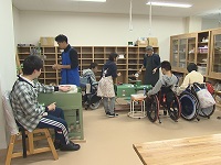 日々学習に取り組む生徒 日々学習に取り組む生徒