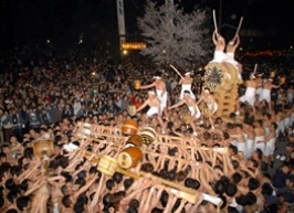 古川祭の起し太鼓・屋台行事(外部サイト) 古川祭の起し太鼓・屋台行事(外部サイト)